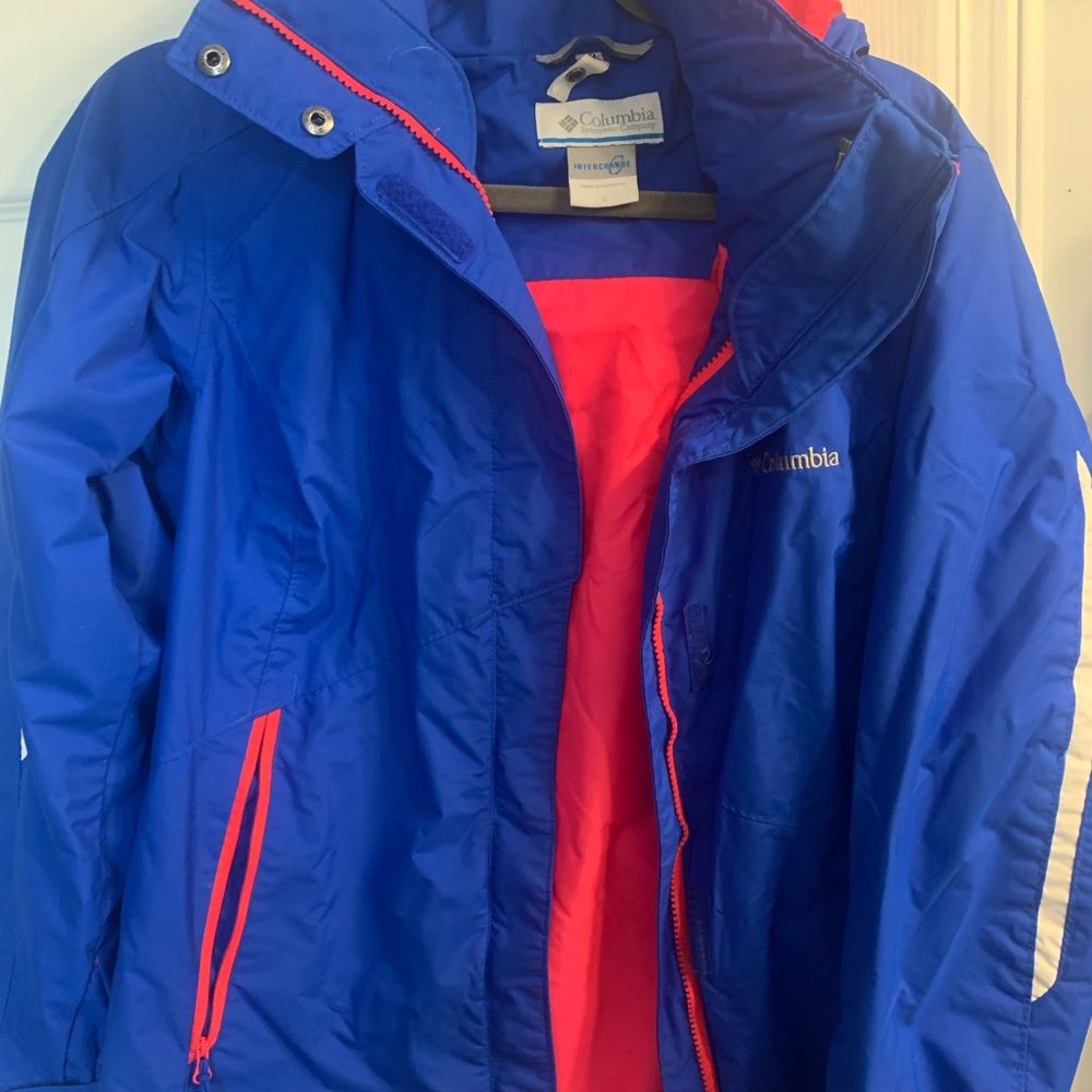 Columbia Rain jacket size M